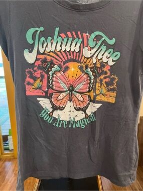 Wound Up Joshua Tree  Kids Graphic Tee with Multicolor Butterfly